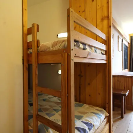 Renove Au Centre, Balcon Sud-ouest, Wifi Gratuit, Proche Pistes Et Commerces - Fr-1-346-319