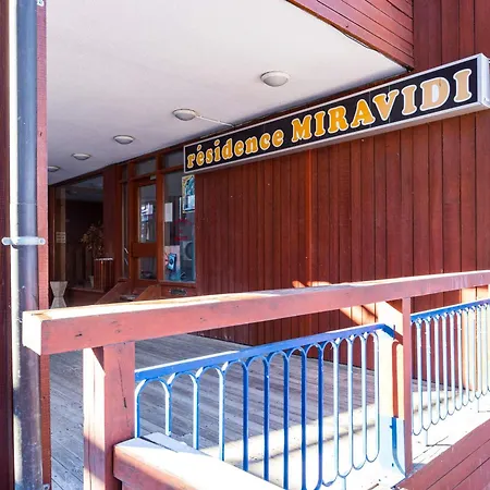 Renove Au Centre, Balcon Sud-ouest, Wifi Gratuit, Proche Pistes Et Commerces - Fr-1-346-319 Apartment *